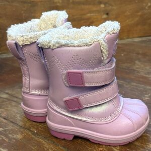 Cat & Jack winter/snow boots